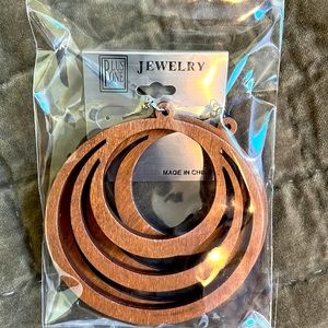 Large fashion earrings